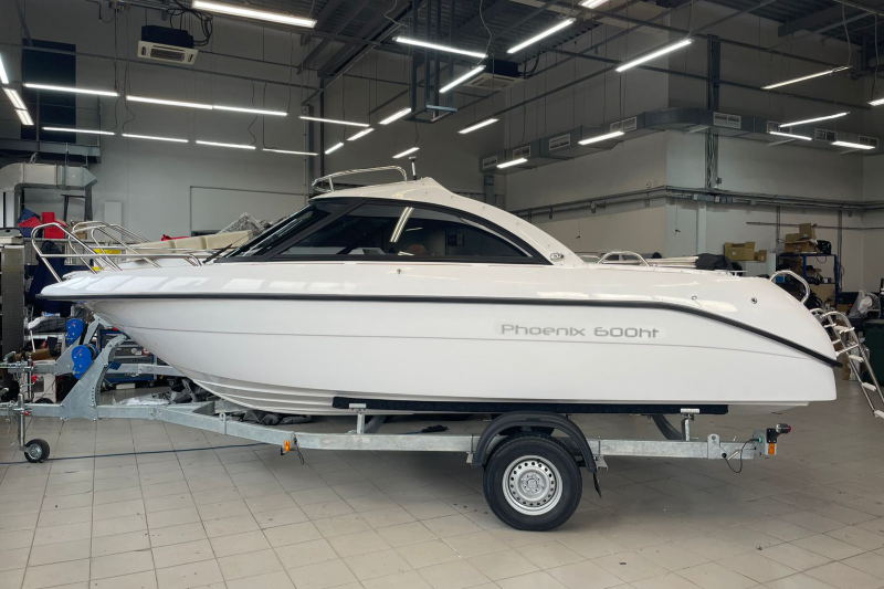 Зацепи сезон с катером Феникс 600 HT